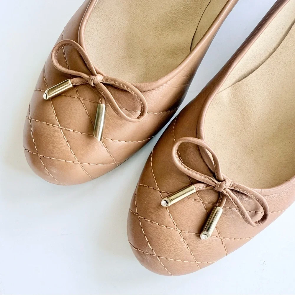 Stuart Weitzman Quilty Wedge in Camel / Tan Leather with Rhinestone Detail Bow 8 - Picture 10 of 16